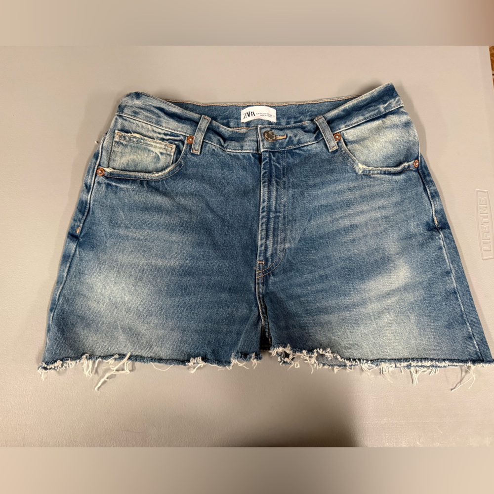 Zara Distressed Blue Jean Shorts